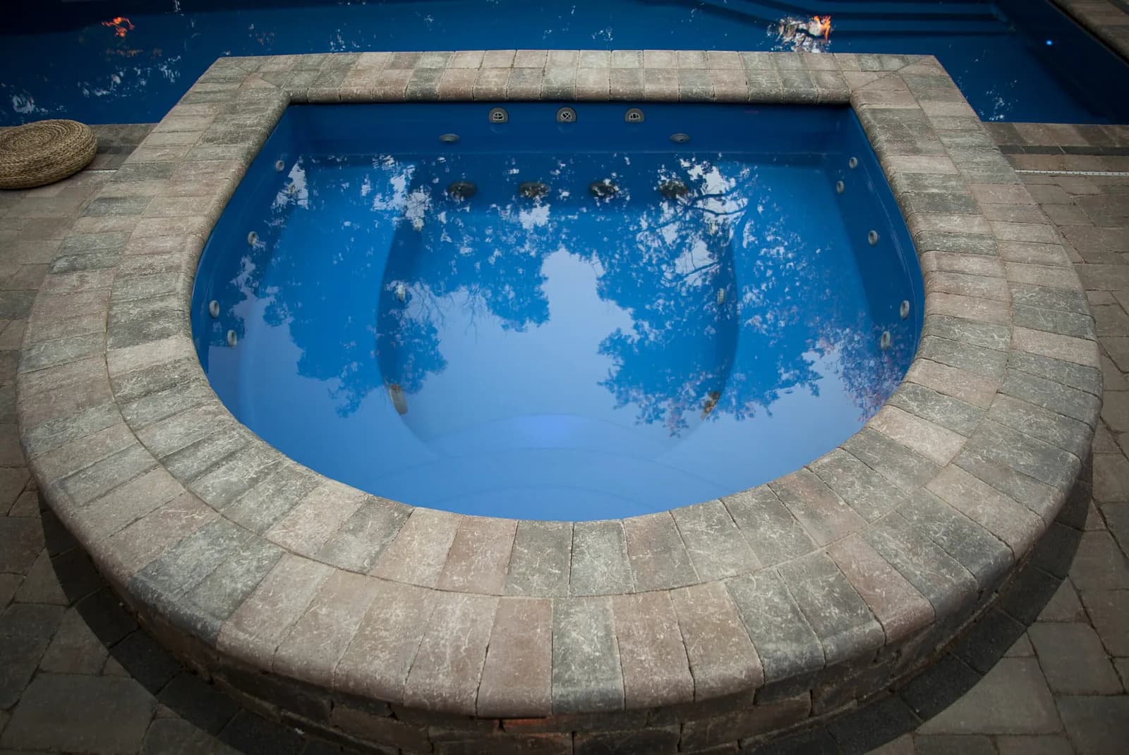 Hot Tubs & Spas project by Flynn Pools & Patios